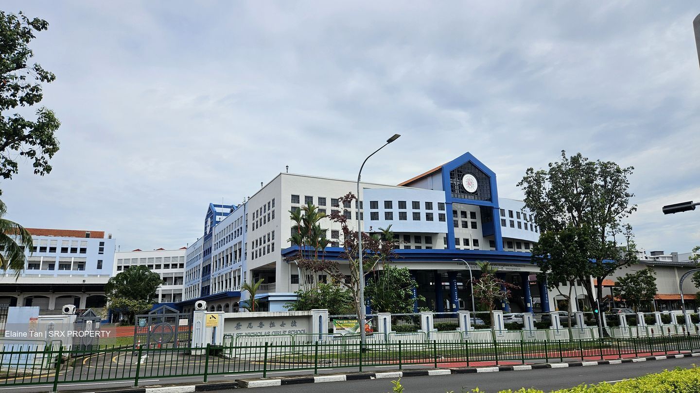 Sembawang Hills Estate (D20), Terrace #500580751